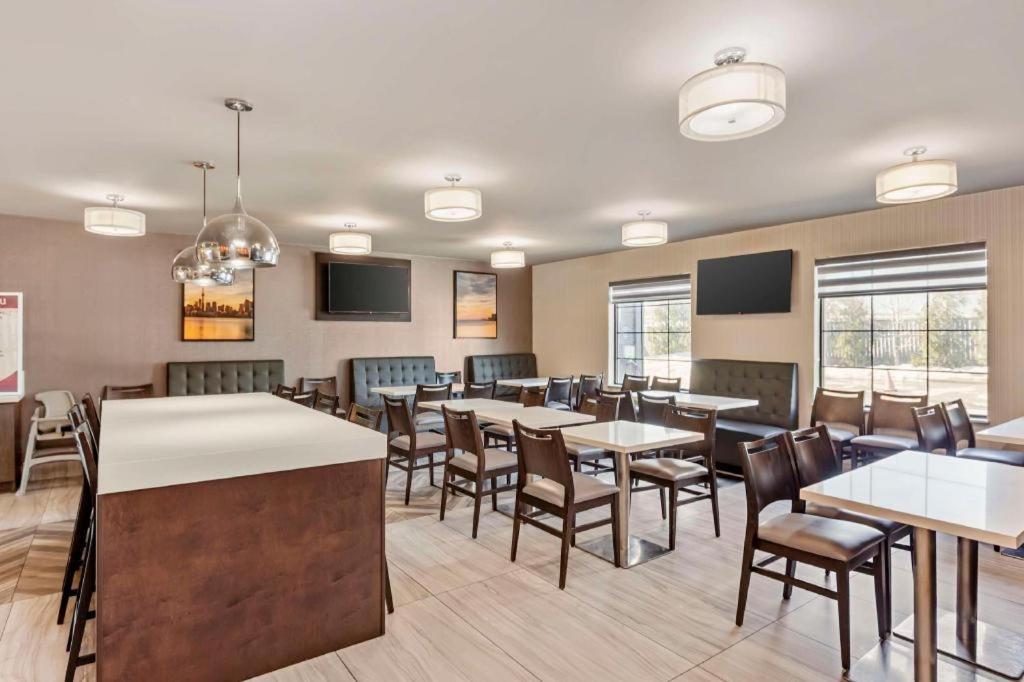 Best Western Plus Executive Inn Τορόντο Εξωτερικό φωτογραφία