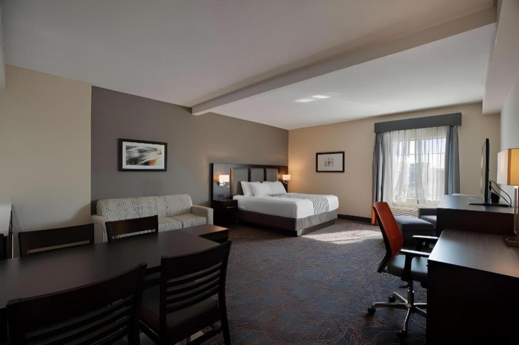 Best Western Plus Executive Inn Τορόντο Εξωτερικό φωτογραφία